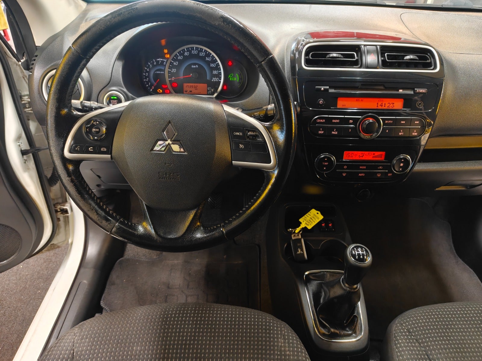 Billede af Mitsubishi Space Star 1,2 Black & White