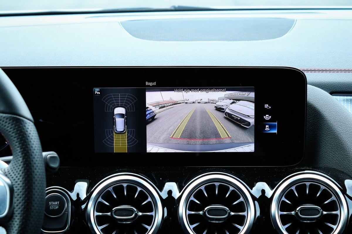 Billede af Mercedes EQA350  AMG Line 4Matic