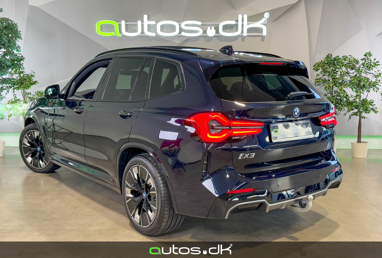 BMW iX3 2023