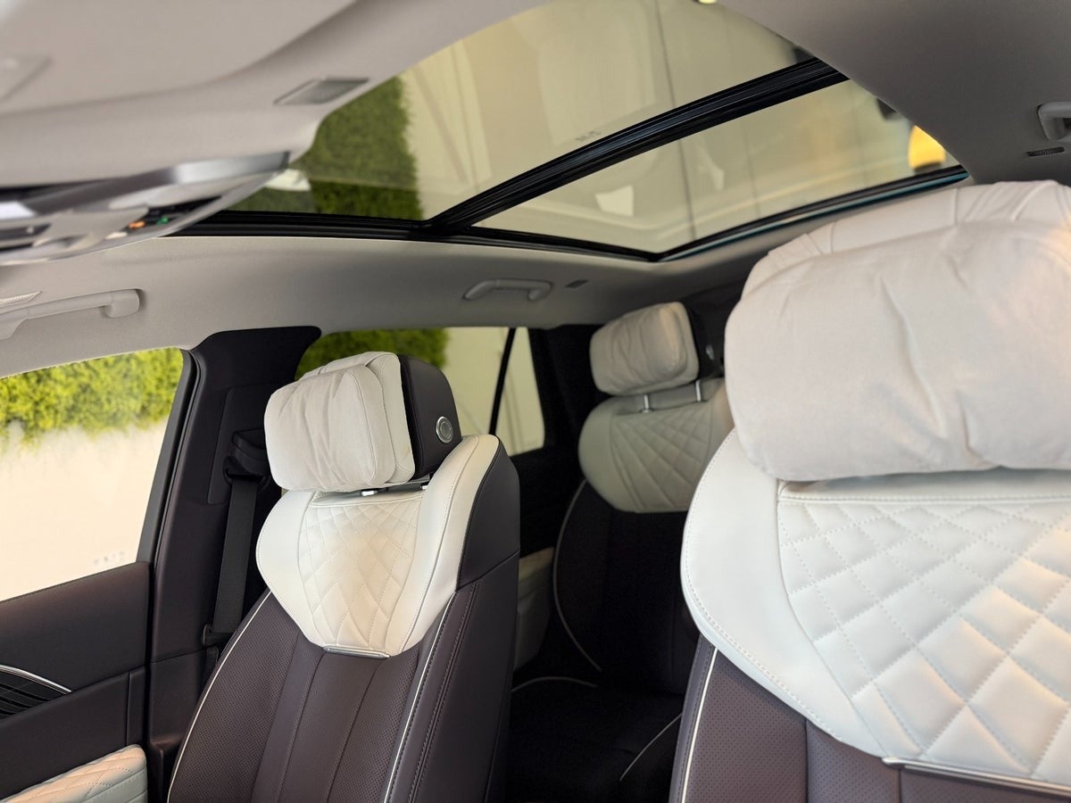 Hongqi E-HS9 Exclusive+