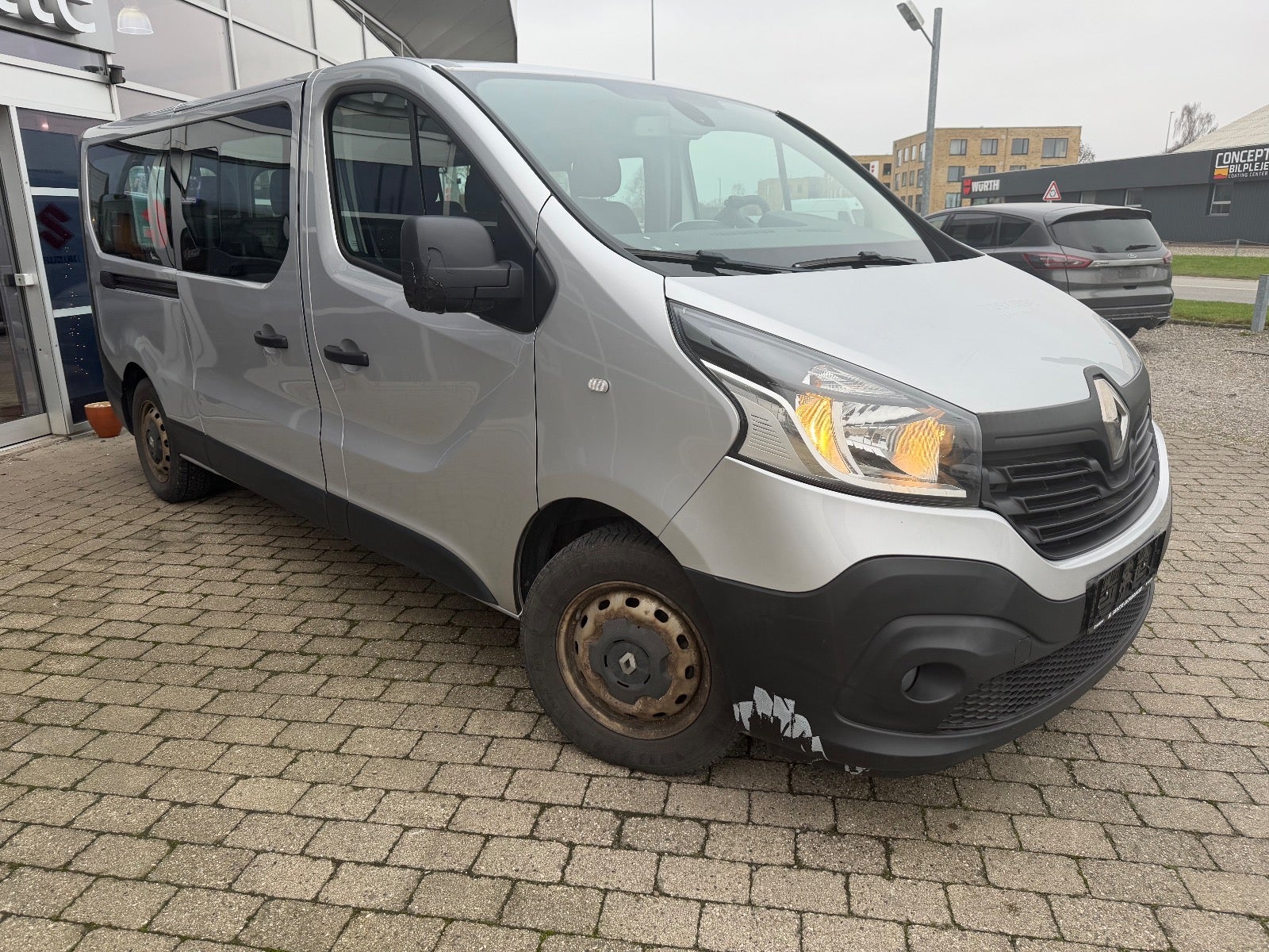 Billede af Renault Trafic T29 1,6 dCi 125 L2H1 Grand Passenger
