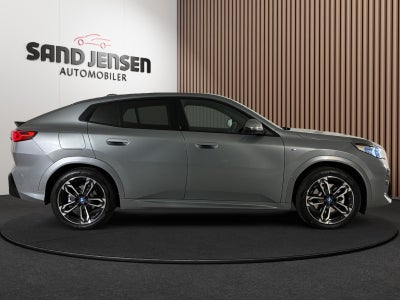 BMW iX2 xDrive30 M-Sport