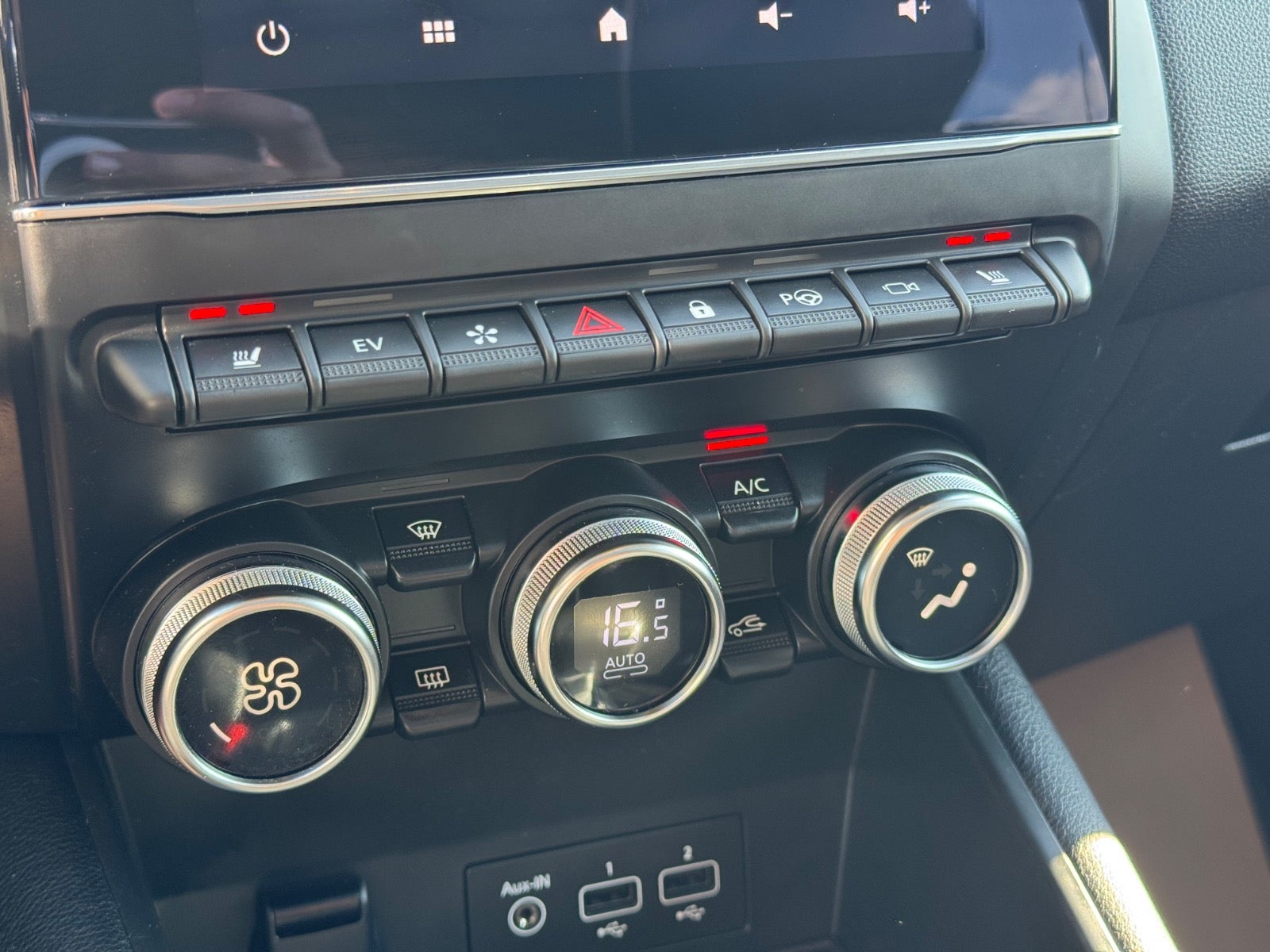 Billede af Renault Captur 1,6 E-Tech Intens