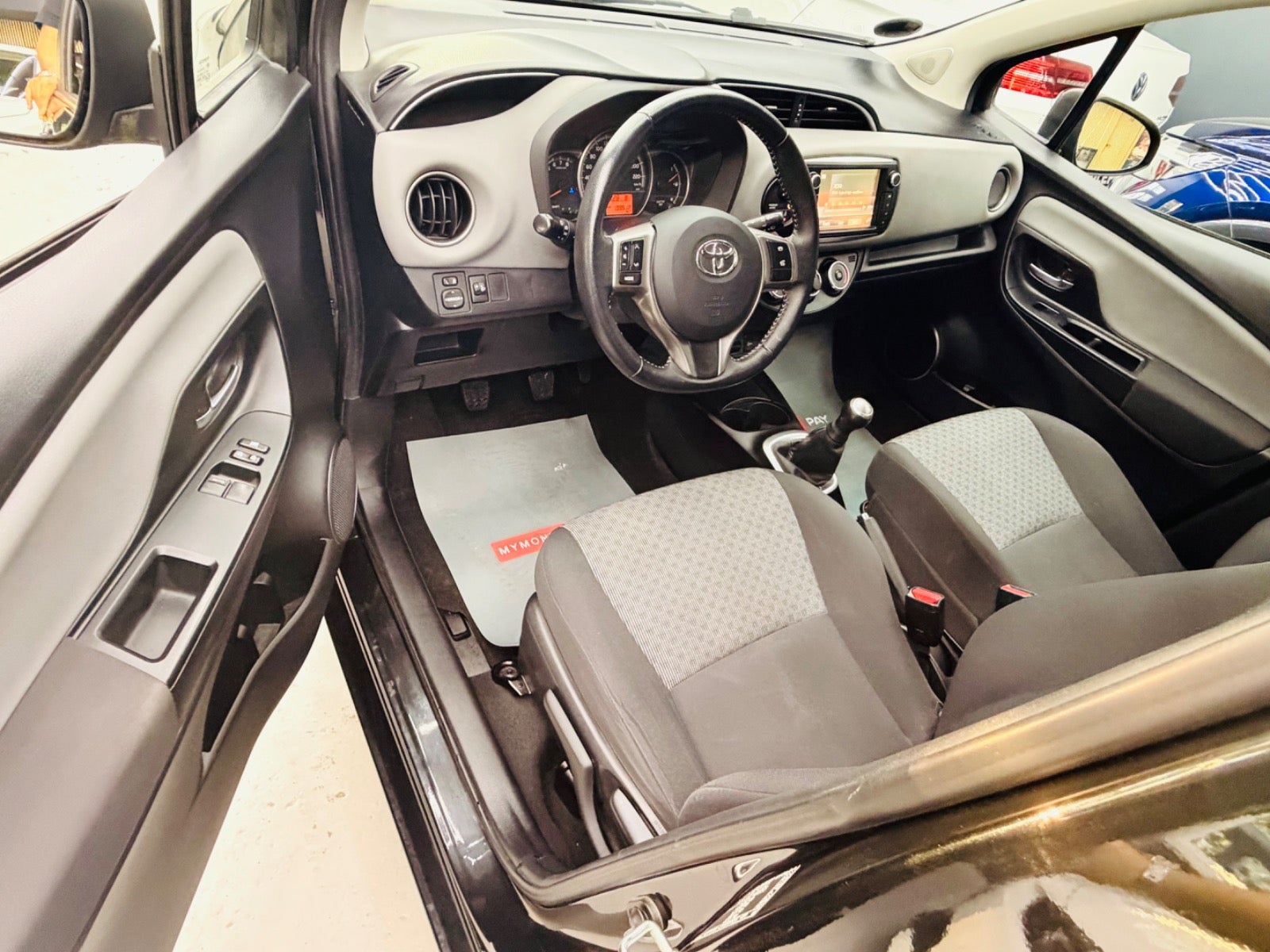 Billede af Toyota Yaris 1,0 VVT-i T2