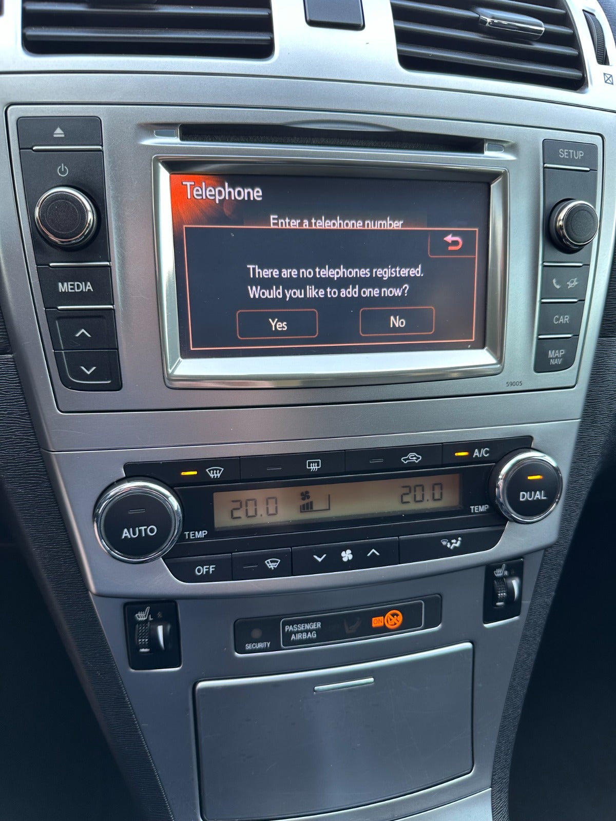 Billede af Toyota Avensis 1,8 VVT-i T2 Premium