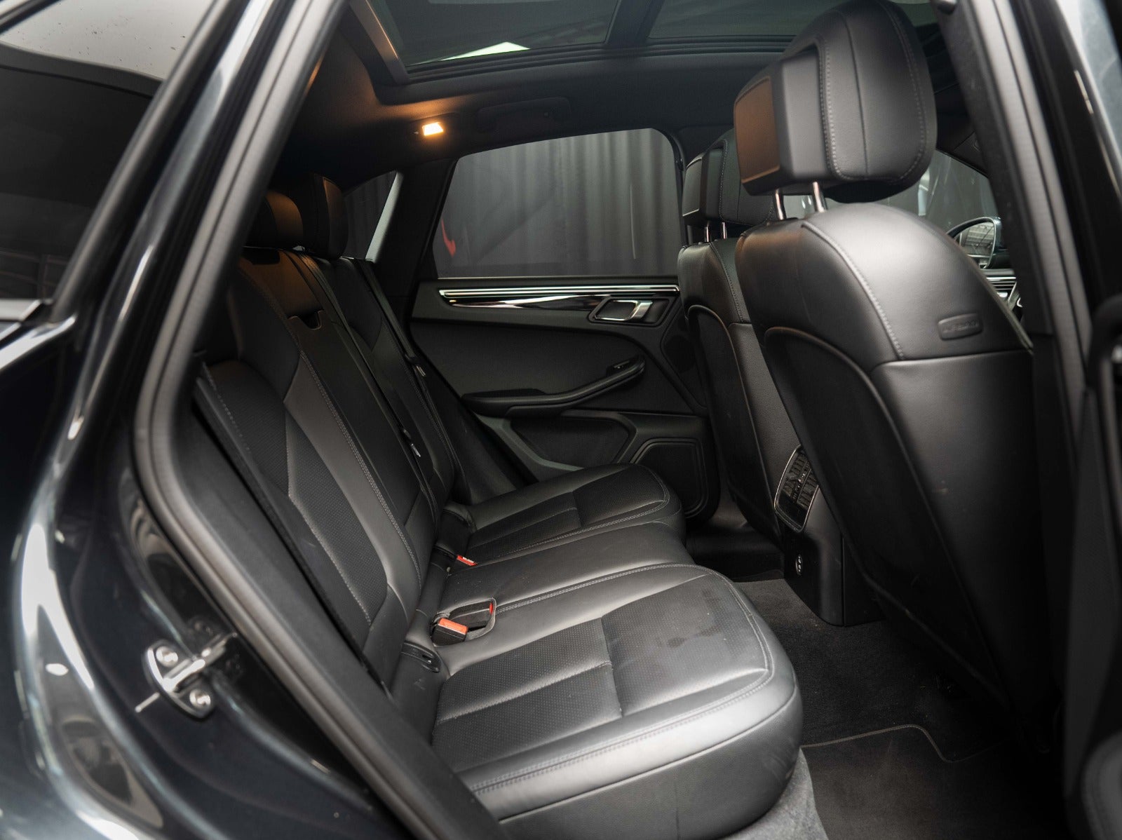 Gallery image 15 of 17