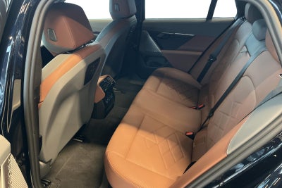 BMW i5 xDrive40 Touring Fully Charged