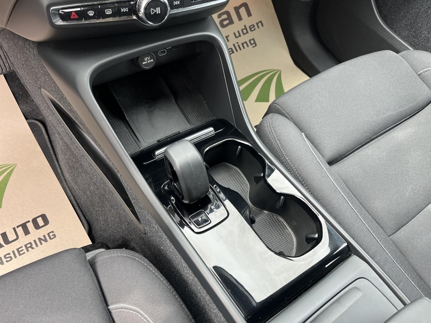 Billede af Volvo XC40  P6 ReCharge Core