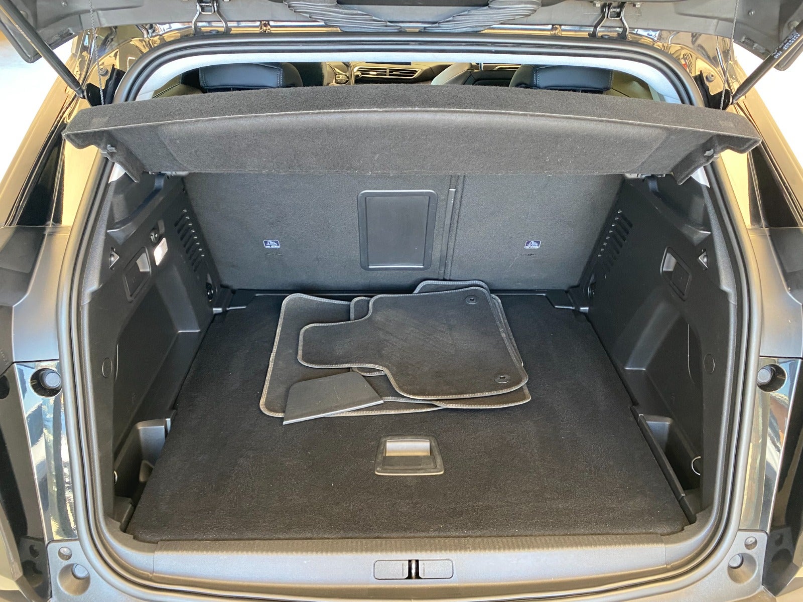 Billede af Peugeot 3008 1,6 BlueHDi 120 Allure