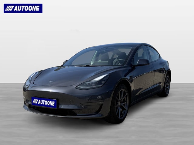 Tesla Model 3  Long Range AWD