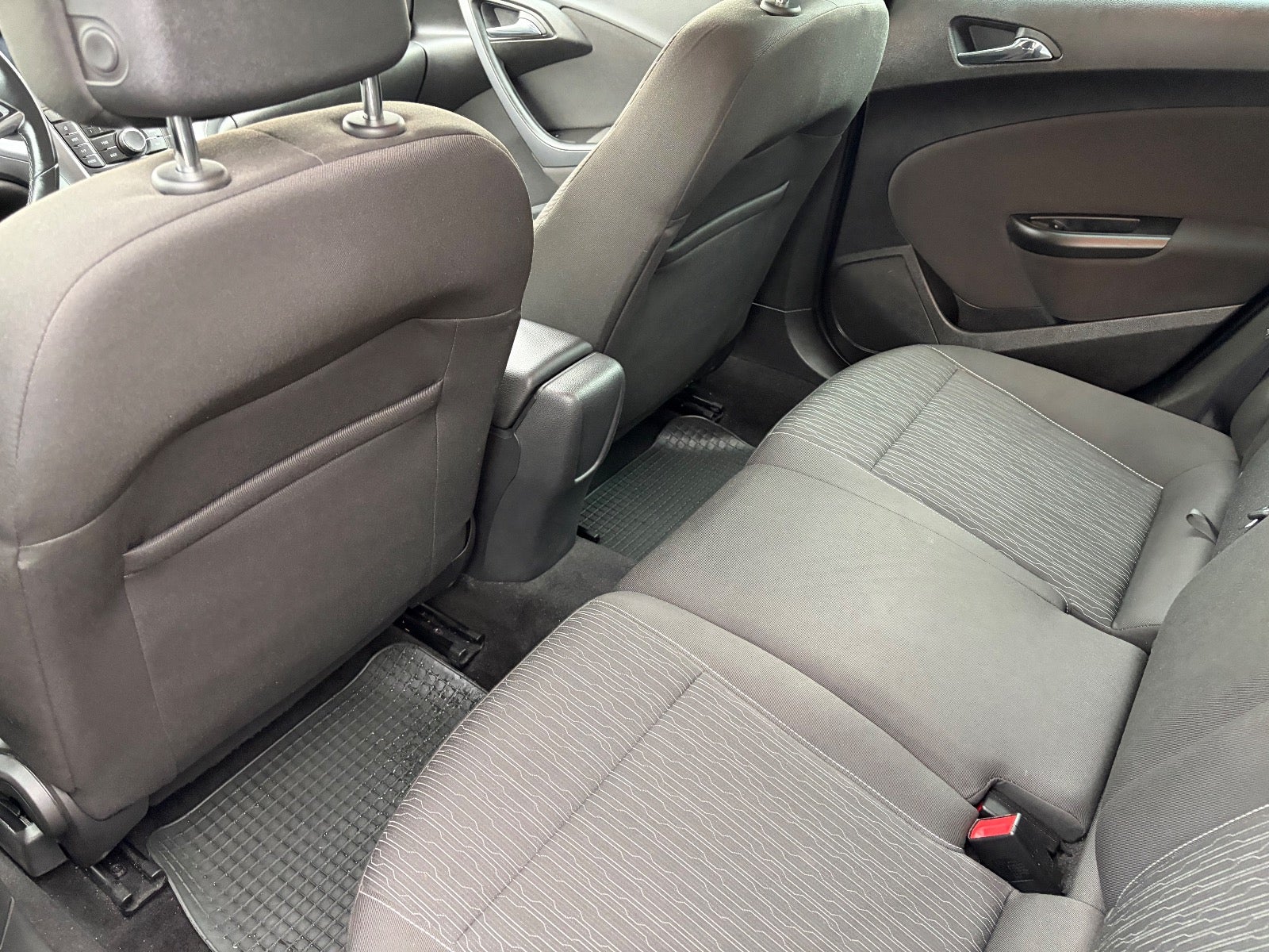 Opel Astra T 140 Enjoy Sports Tourer