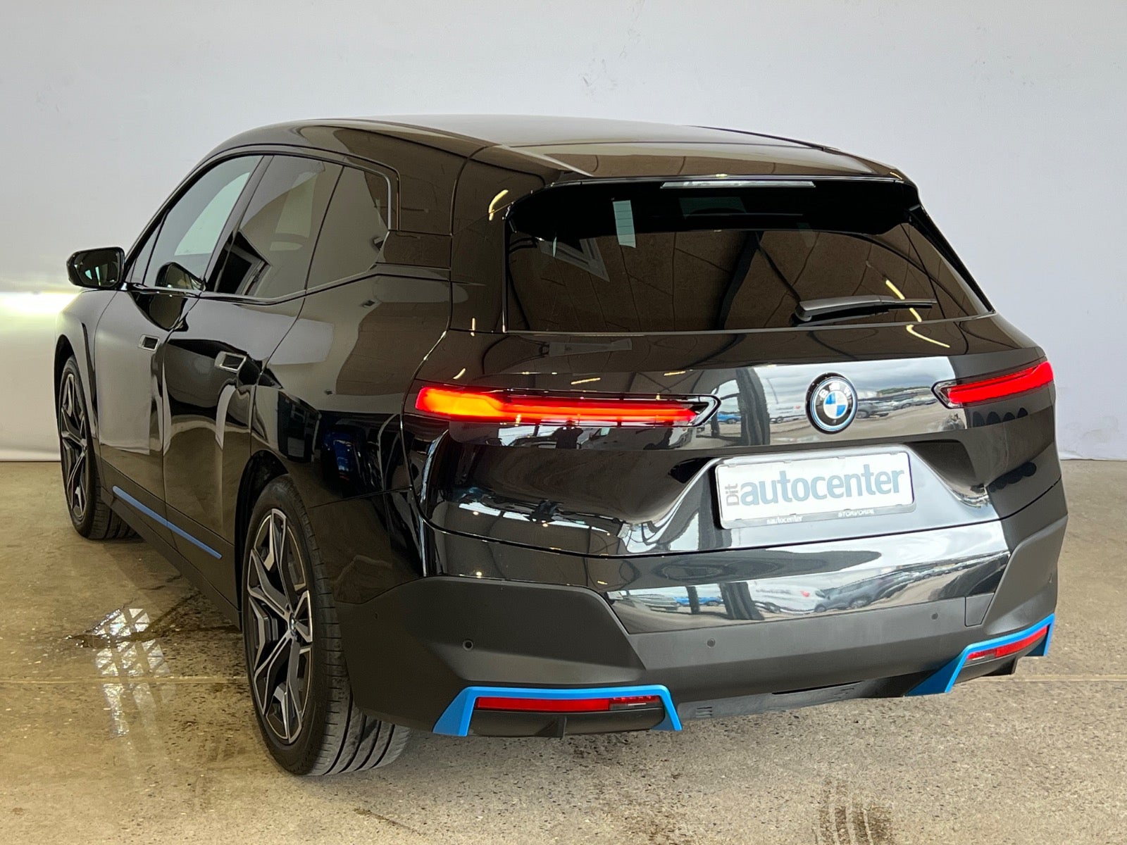 BMW iX xDrive40