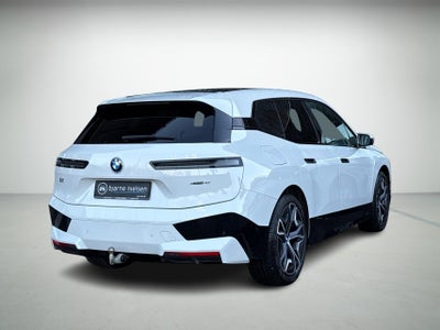 BMW iX xDrive40 Fully Charged M-Sport billede 1