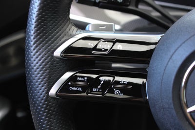 Mercedes C300 e AMG Line stc. aut.