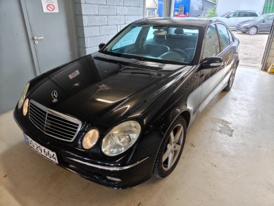 Mercedes E320 3,2 Avantgarde aut. 4d