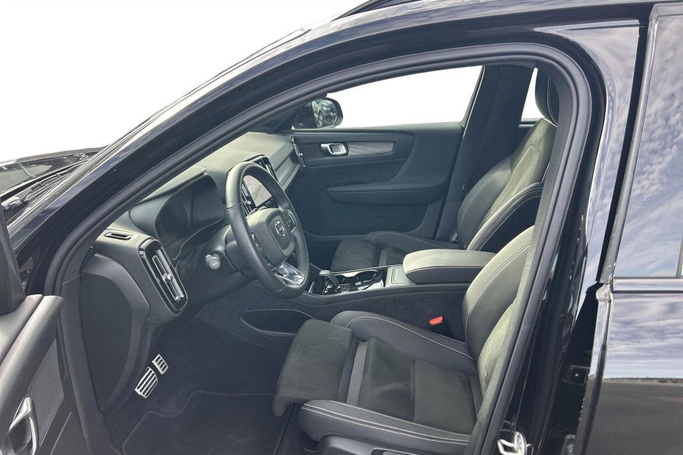 Volvo XC40 P6 ReCharge Plus 2022