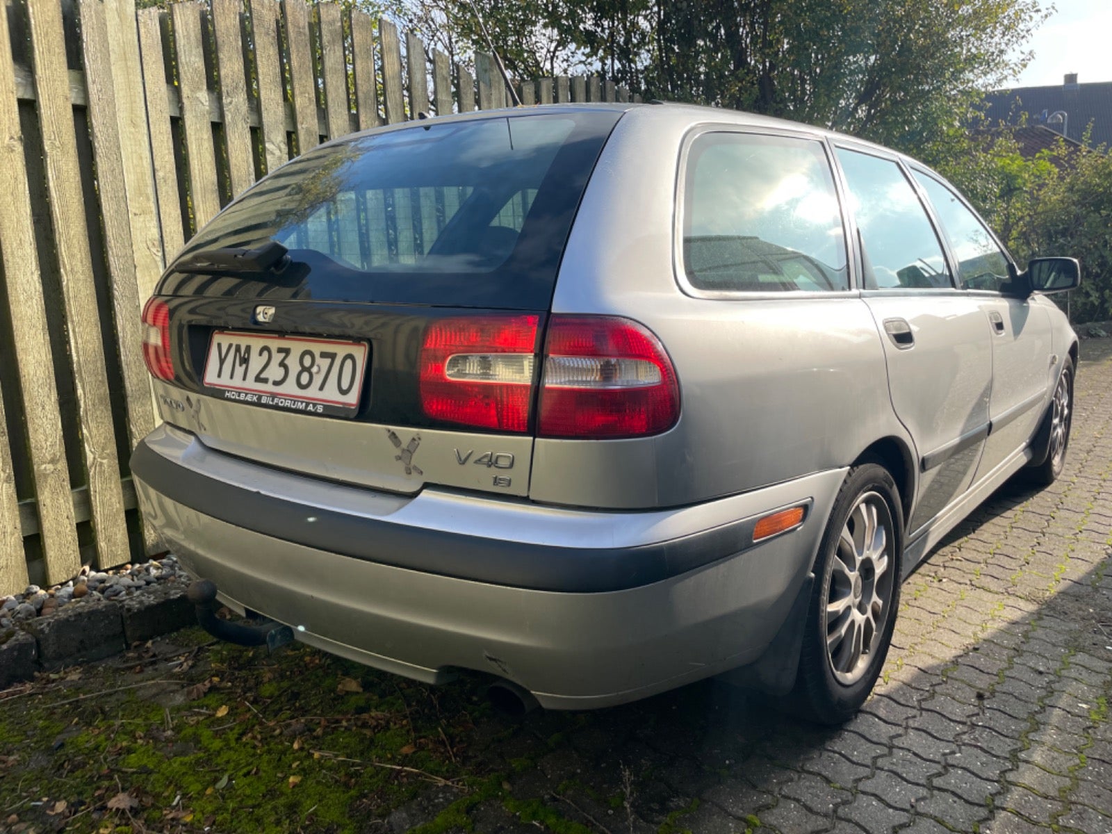 Volvo V40 2003