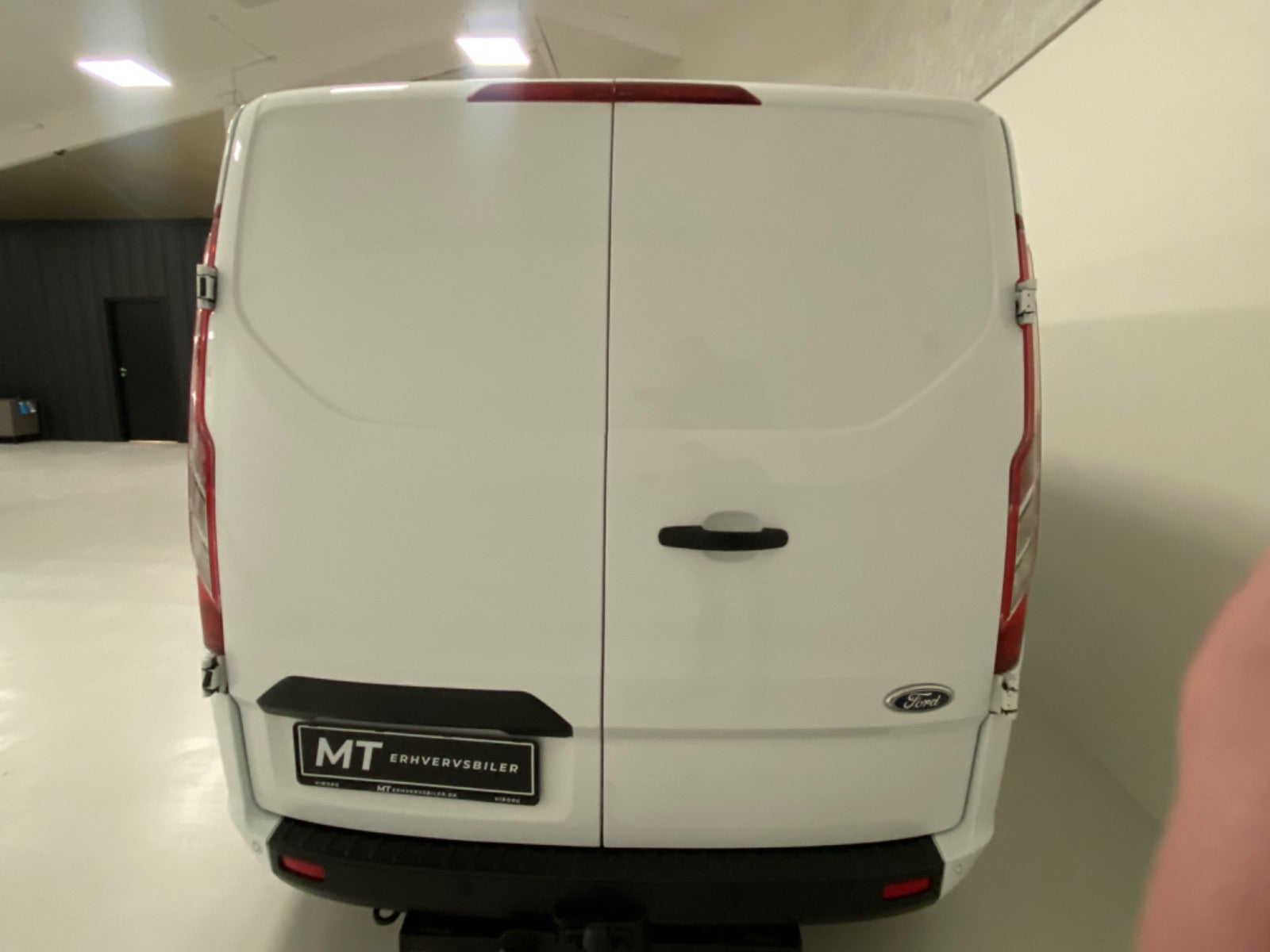 Billede af Ford Transit Custom 300L 2,0 TDCi 130 Trend