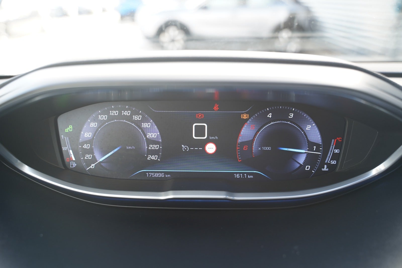 Billede af Peugeot 3008 1,6 BlueHDi 120 Allure