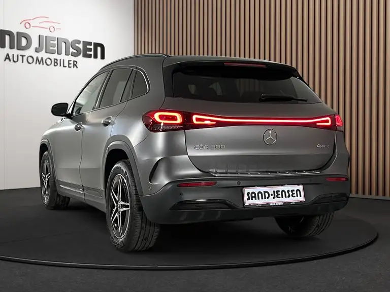Mercedes EQA300 AMG Line 4Matic