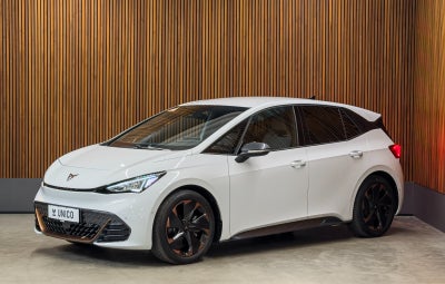 Cupra Born 77 e-Boost Dinamica Pack High 5d