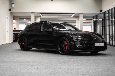 Porsche Taycan GTS  Performance+ Sport Turismo 5d