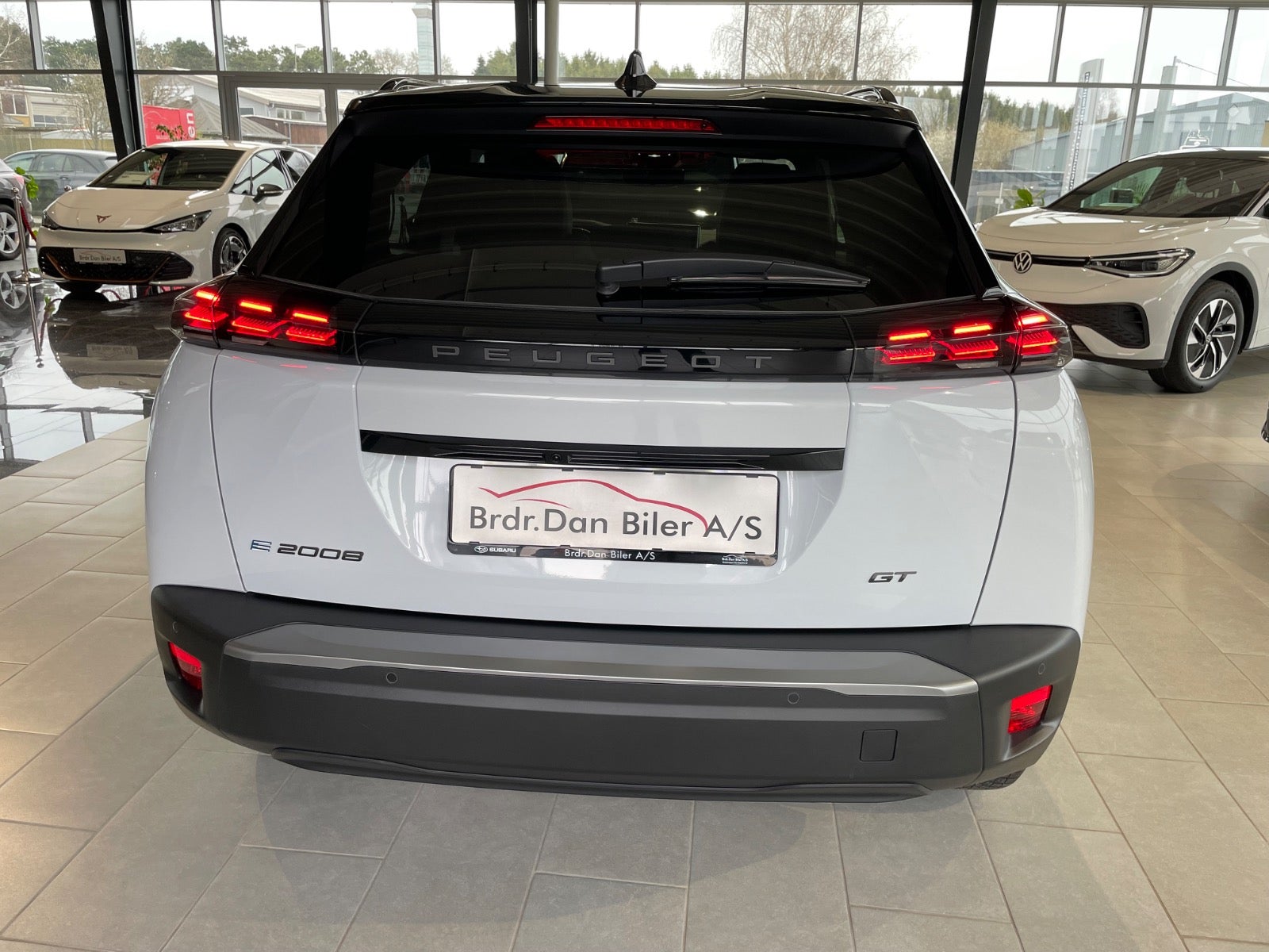 Billede af Peugeot e-2008 54 GT