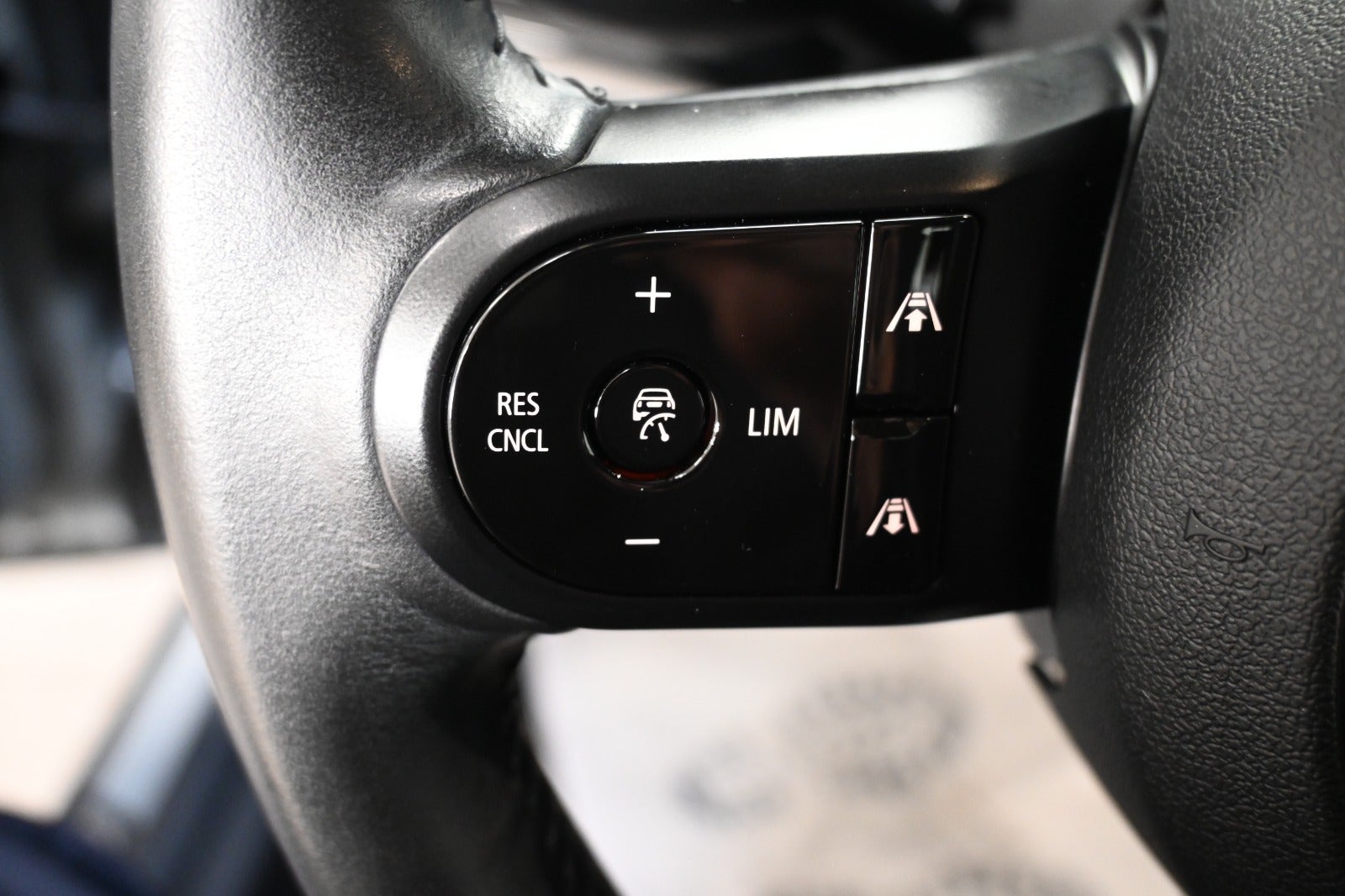 MINI Countryman Cooper SE Essential aut. ALL4