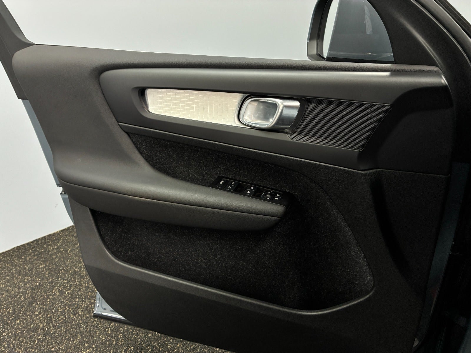 Billede af Volvo XC40 1,5 T4 ReCharge Inscription X aut.