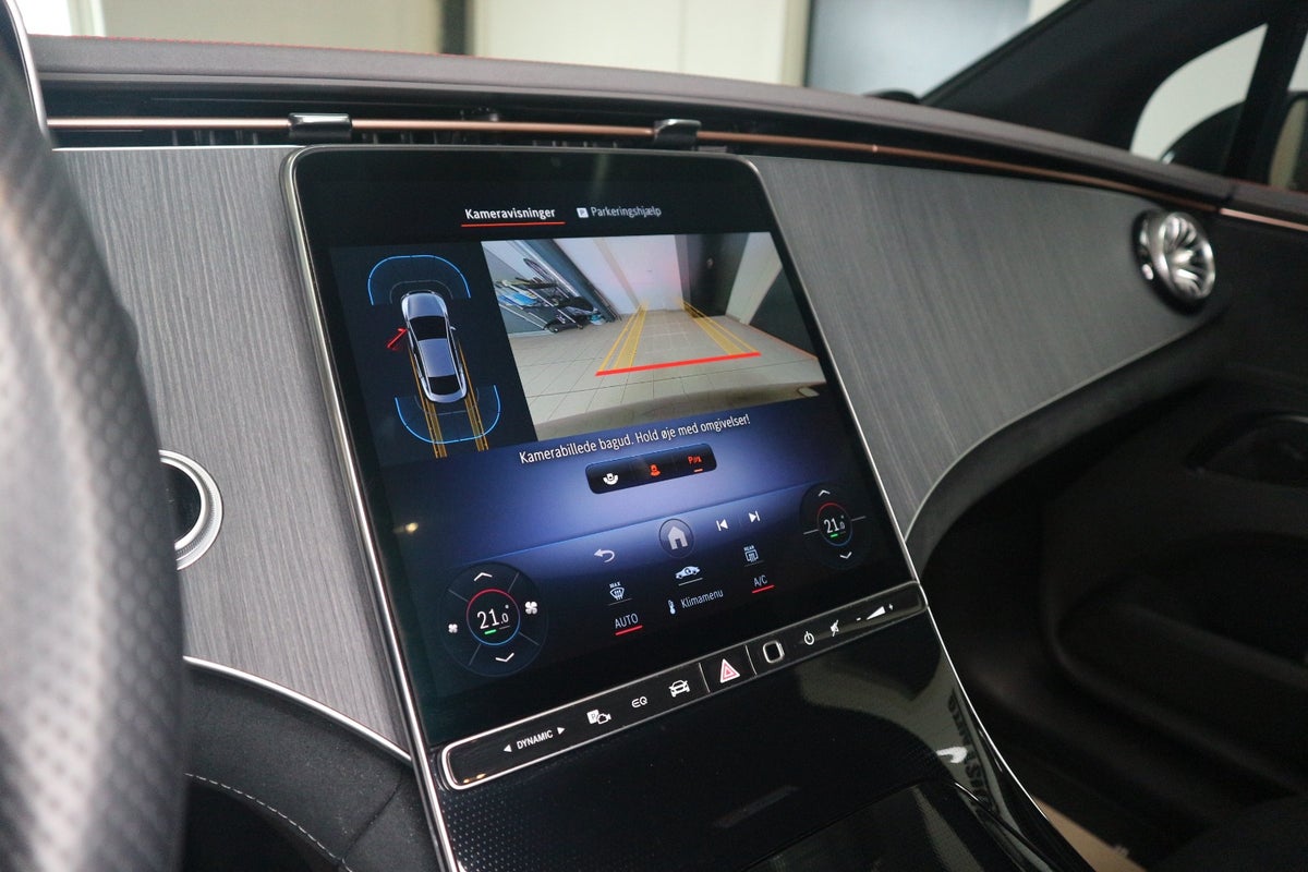 Mercedes EQE350 AMG Line