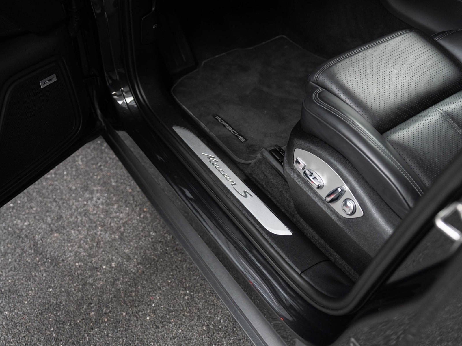 Gallery image 10 of 19