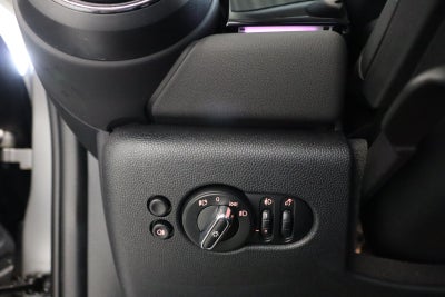 MINI Cooper SE Classic Trim