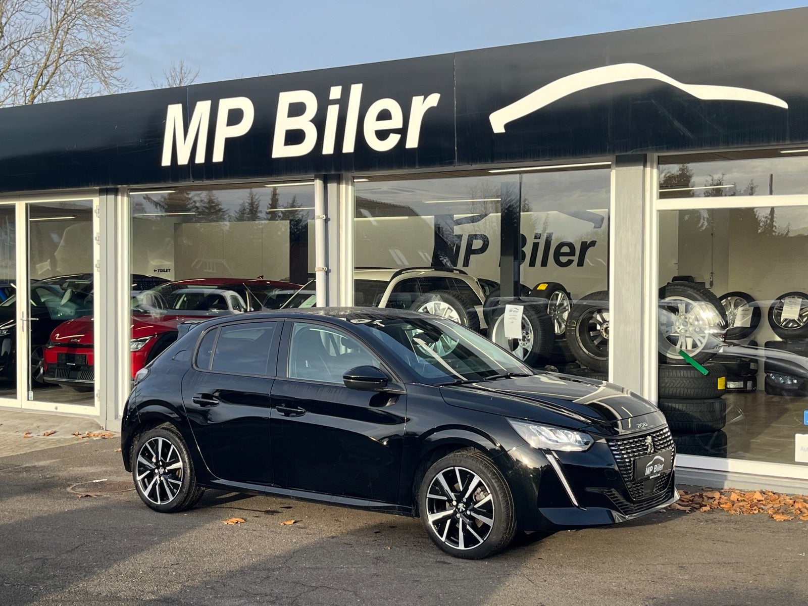 Billede af Peugeot 208 1,2 PureTech 100 Black Selection EAT8