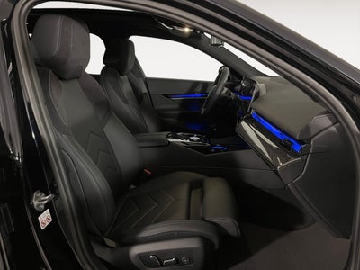 BMW i5 eDrive40 Touring M-Sport Van