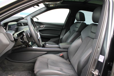 Audi Q8 e-tron S-line quattro