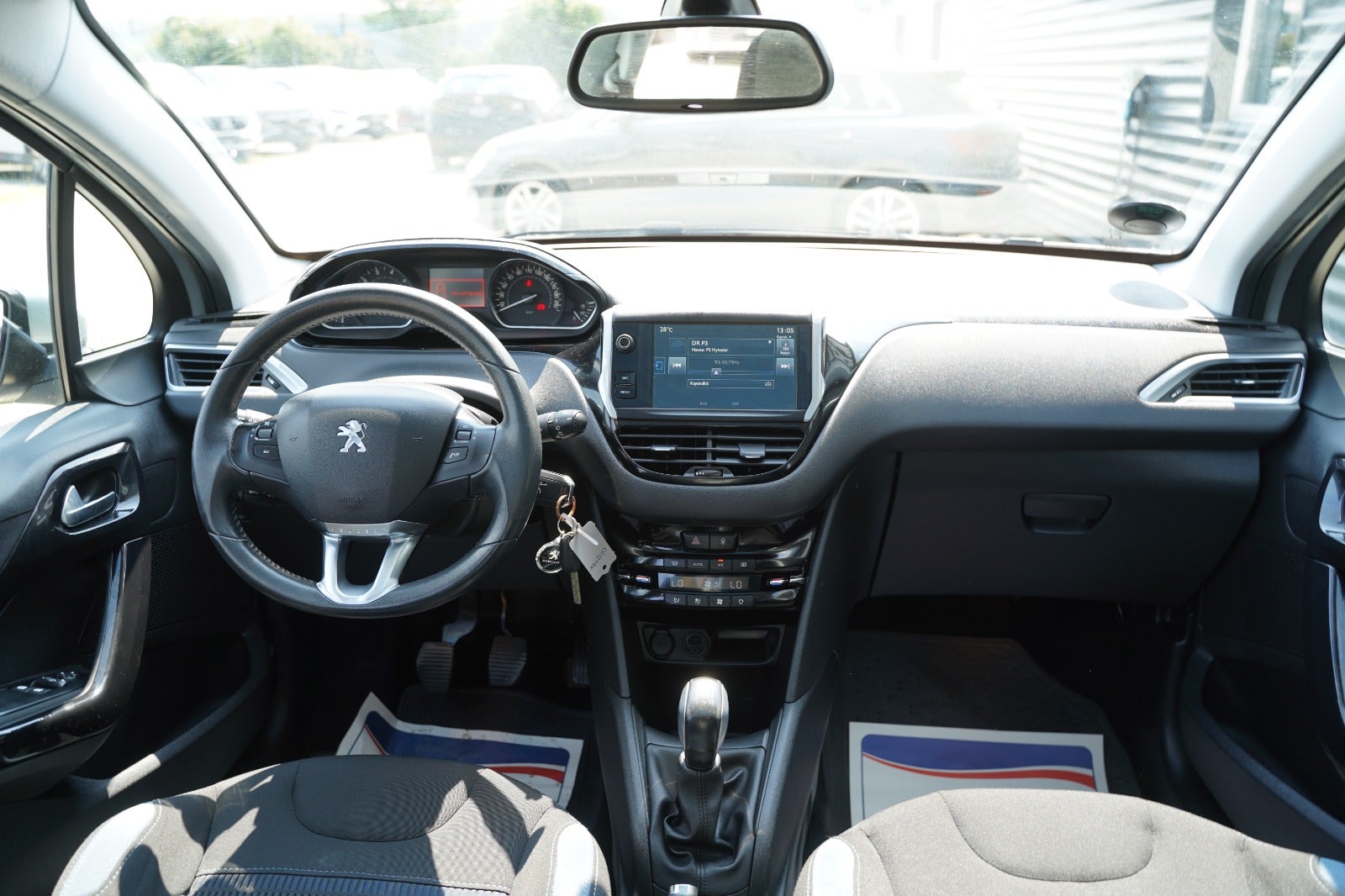 Billede af Peugeot 208 1,2 VTi 82 Supreme Sky