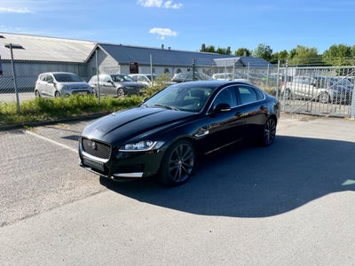 Jaguar XF 2,0 D180 Portfolio aut. 4d