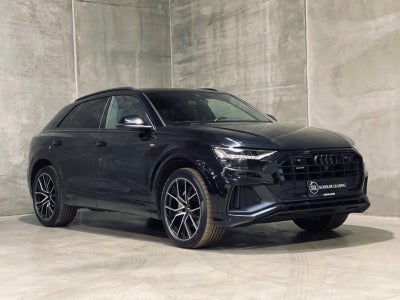 Audi Q8 50 TDi quattro Tiptr. 5d