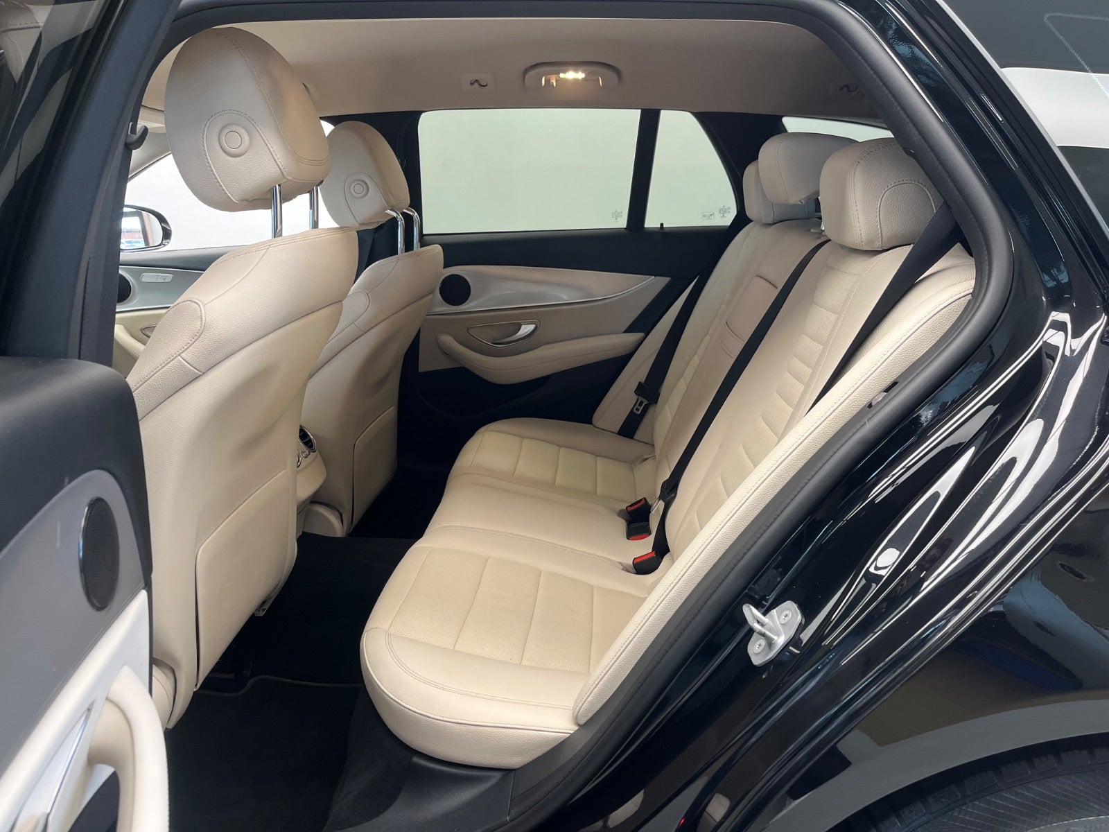 Billede af Mercedes E220 d 2,0 Avantgarde stc. aut.