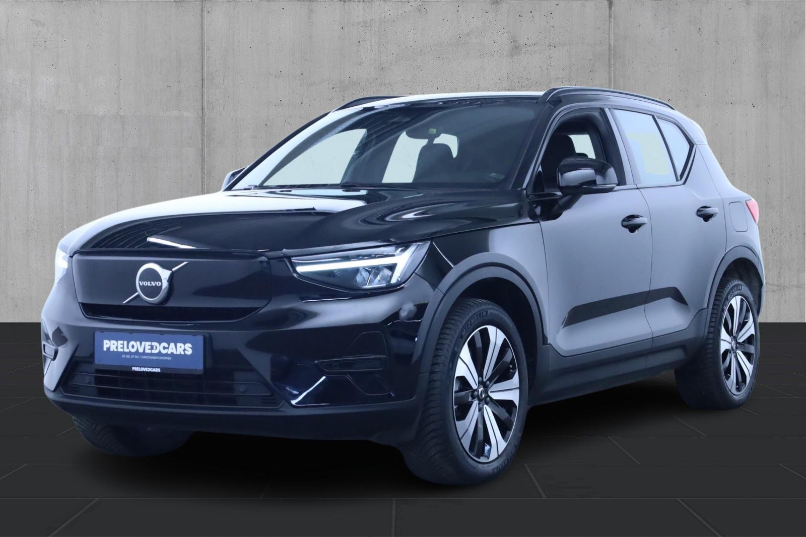 Volvo XC40 P6 ReCharge Core