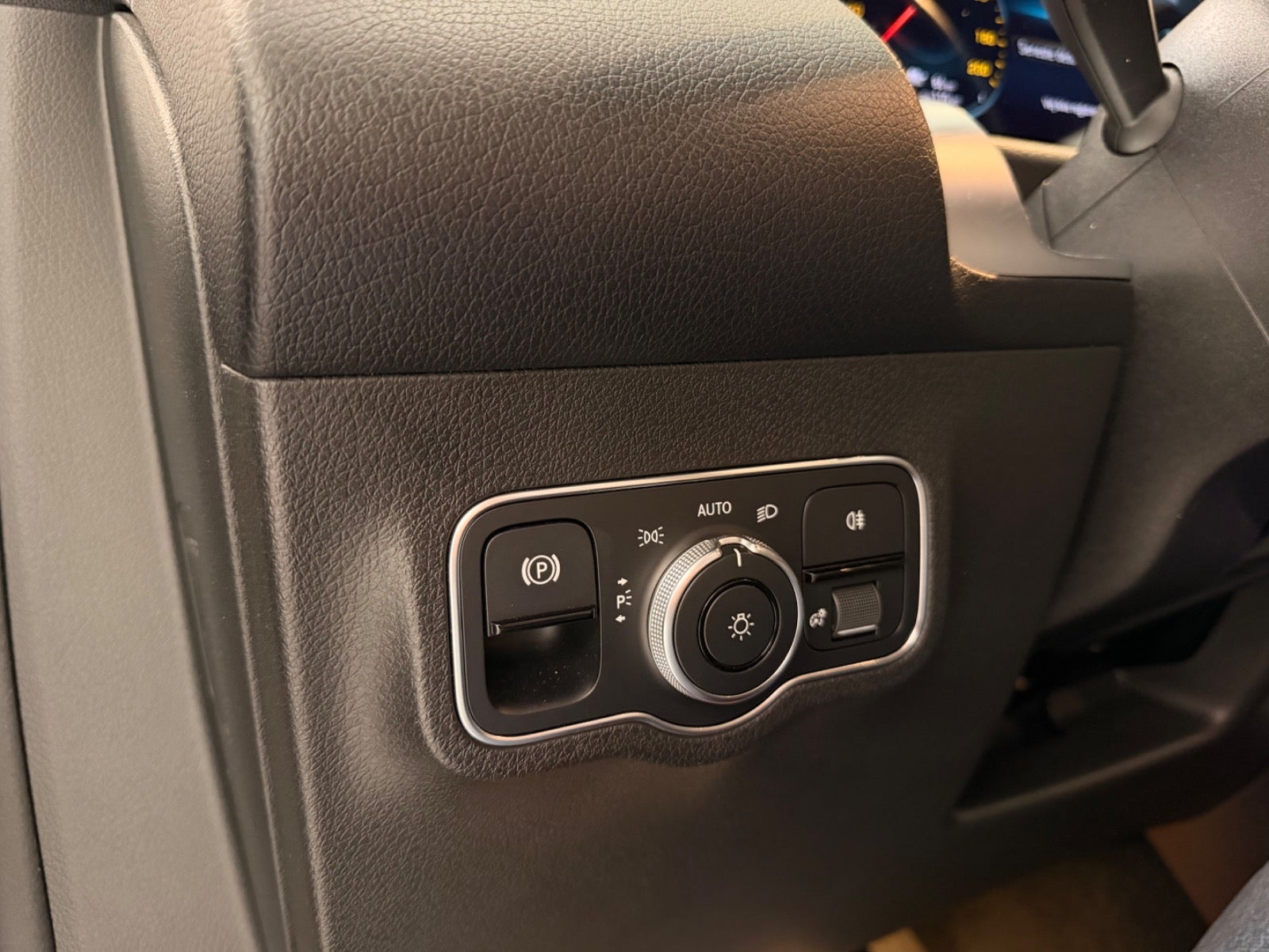 Billede af Mercedes EQB300  Progressive 4Matic