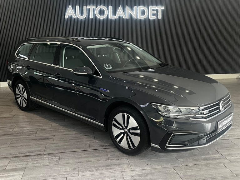 VW Passat GTE Variant DSG