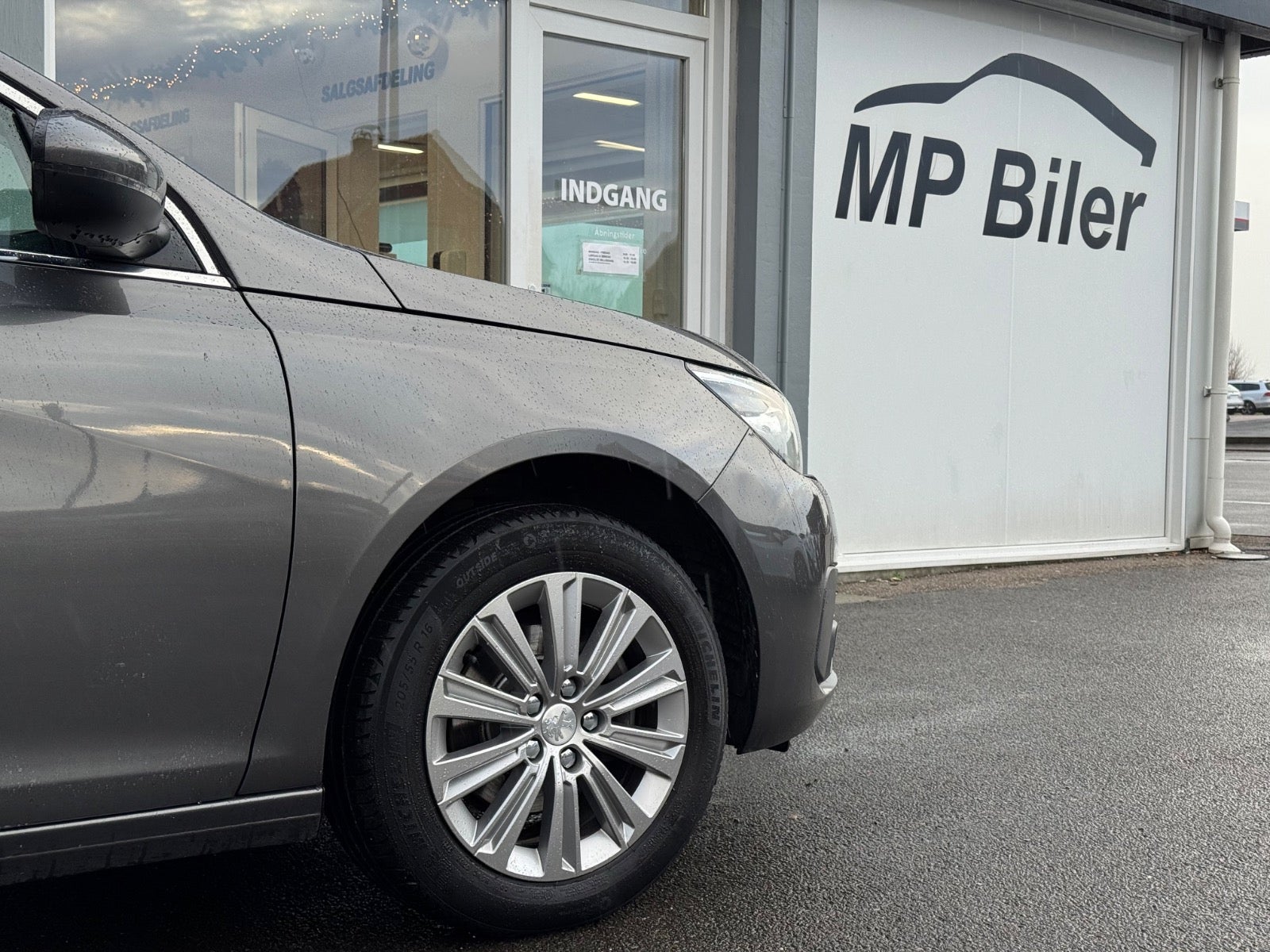 Billede af Peugeot 308 1,6 BlueHDi 120 Allure Sky SW