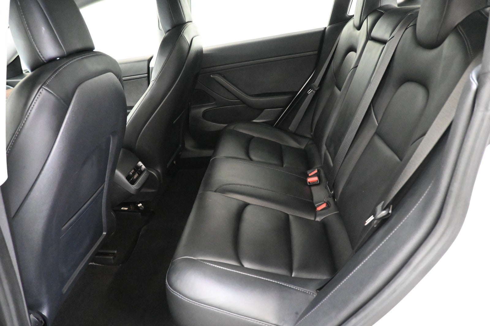 Tesla Model 3 Standard Range+ RWD
