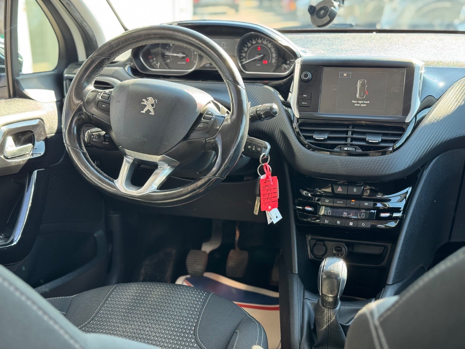 Billede af Peugeot 208 1,2 VTi 82 Allure