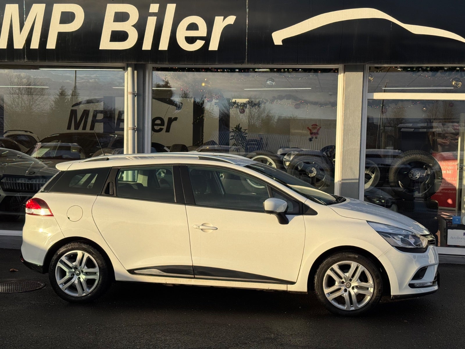 Billede af Renault Clio IV 1,5 dCi 90 Zen Sport Tourer