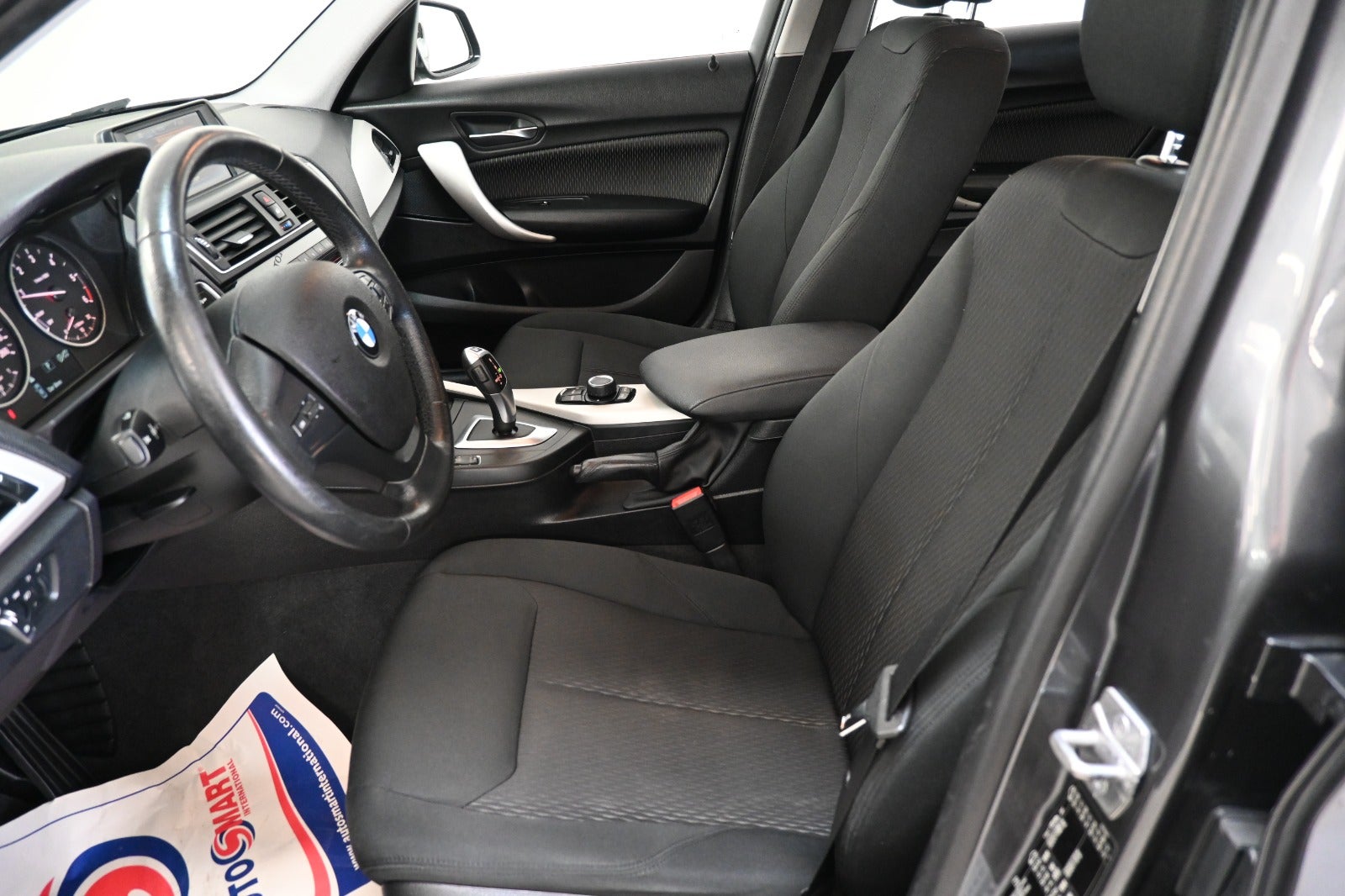 BMW 120d Connected aut.