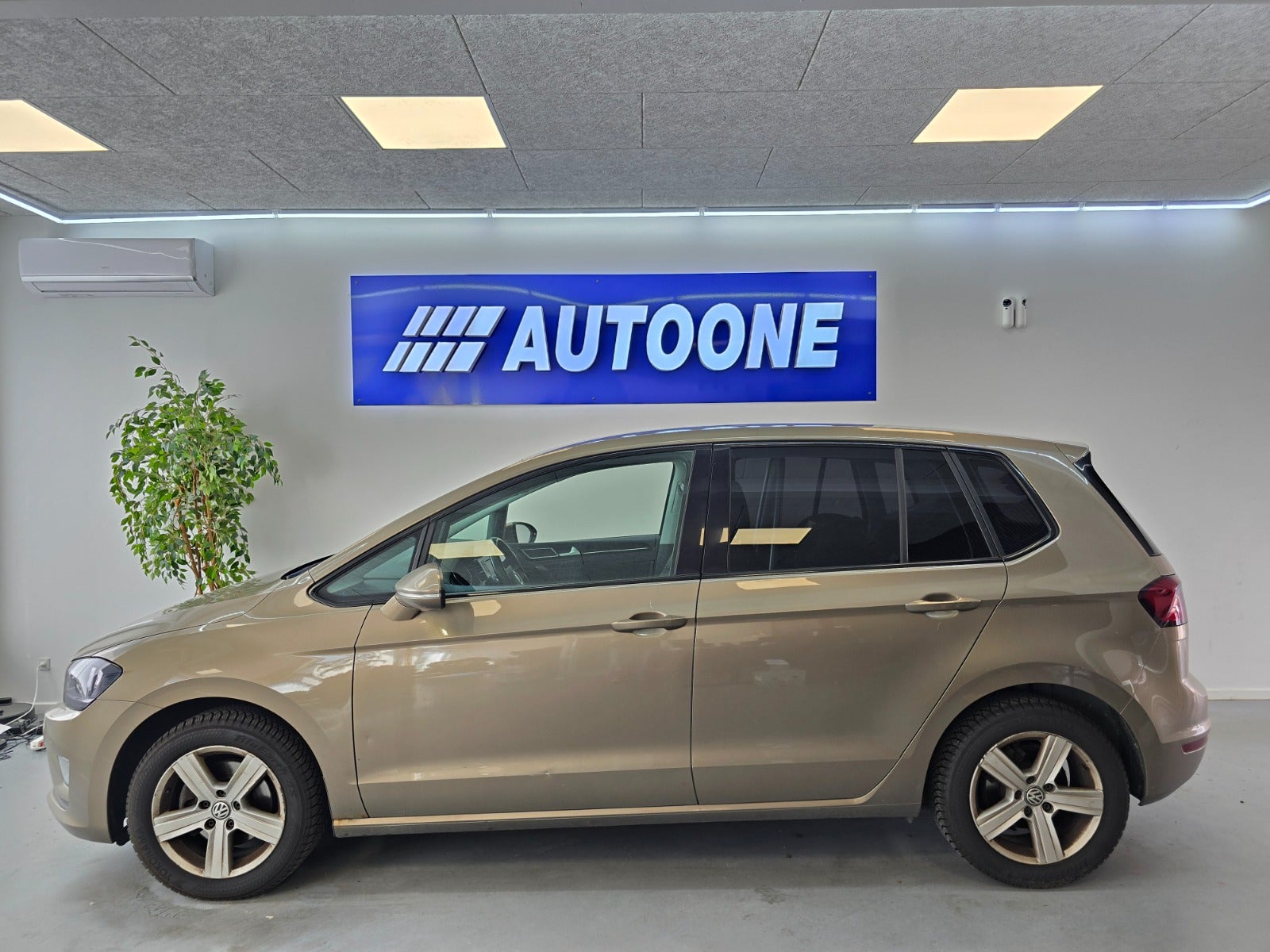 Billede af VW Golf Sportsvan 1,6 TDi 110 Highline DSG