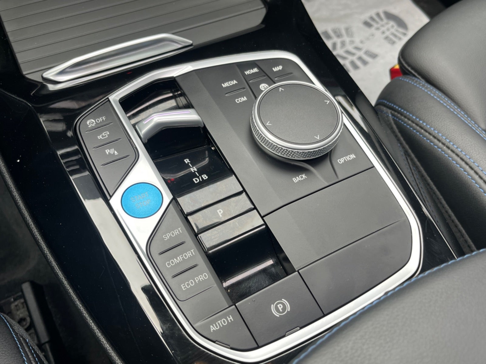 Billede af BMW iX3 Charged Plus M-Sport