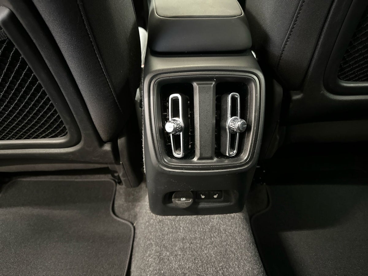 Volvo EX40 Extended Range Core billede 21